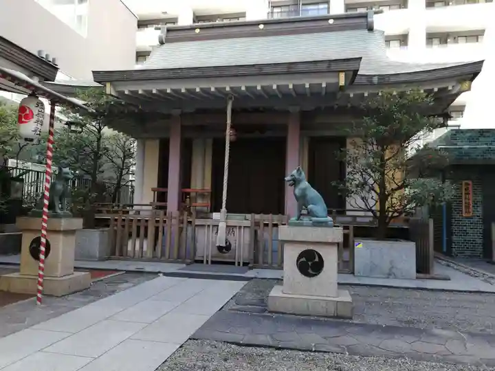 宮益御嶽神社の本殿・本堂