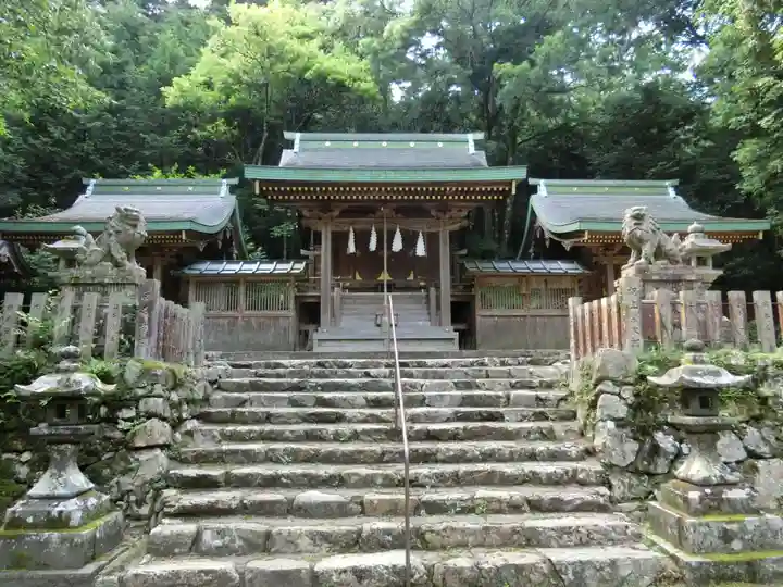 江文神社の本殿・本堂