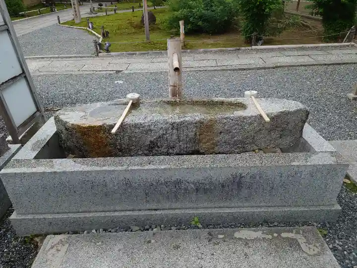 高台寺天満宮の手水舎