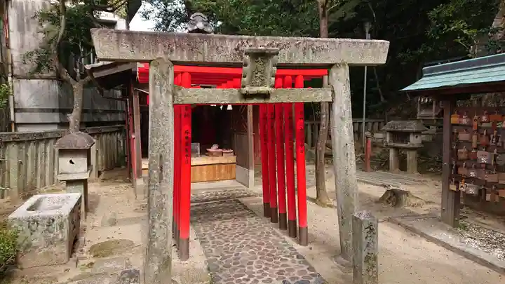 橿森神社の末社・摂社