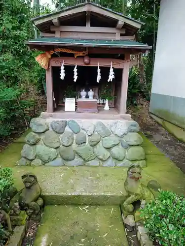 相模国総社六所神社の末社・摂社