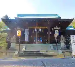 白國神社の本殿