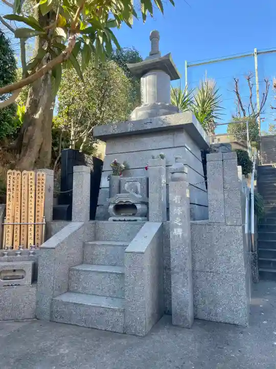 蟠龍寺の{uncategorized: "未分類", other: "その他", undefined: "問題あり", building: "その他建物", grave: "お墓", sacred_gate: "鳥居", guardian: "狛犬", statue: "像", buddha: "仏像", history: "歴史", nature: "自然", garden: "庭園", animal: "動物", pagoda: "塔", temizu: "手水舎", mountain_gate: "山門・神門", sanctuary: "本殿・本堂", subordinate: "末社・摂社", art: "芸術", scenery: "景色", jizo: "地蔵", ema: "絵馬", goshuin: "御朱印", omikuji: "おみくじ", items: "授与品その他", amulet: "お守り", goshuincho: "御朱印帳", eats: "食事", festival: "お祭り", votive_dance: "神楽", shichigosan: "七五三参", wedding: "結婚式", experience: "体験その他", initially: "初詣", around: "周辺", anti_infection: "感染症対策"}