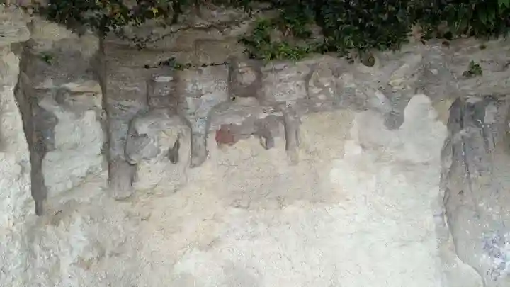 岩屋寺石仏の仏像