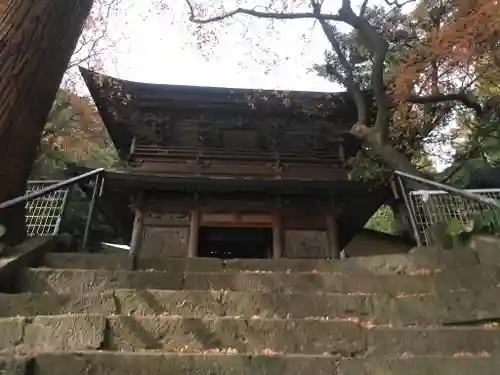 霊山寺の山門