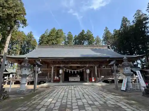 櫛引八幡宮の本殿・本堂
