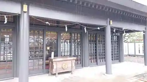 高﨑神社の本殿・本堂