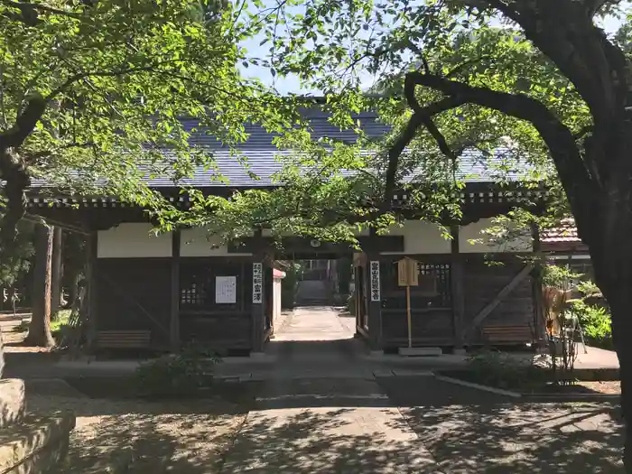 光清寺の山門