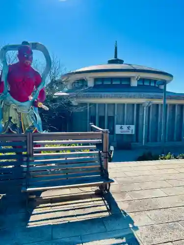 最福寺別院江の島大師の{uncategorized: "未分類", other: "その他", undefined: "問題あり", building: "その他建物", grave: "お墓", sacred_gate: "鳥居", guardian: "狛犬", statue: "像", buddha: "仏像", history: "歴史", nature: "自然", garden: "庭園", animal: "動物", pagoda: "塔", temizu: "手水舎", mountain_gate: "山門・神門", sanctuary: "本殿・本堂", subordinate: "末社・摂社", art: "芸術", scenery: "景色", jizo: "地蔵", ema: "絵馬", goshuin: "御朱印", omikuji: "おみくじ", items: "授与品その他", amulet: "お守り", goshuincho: "御朱印帳", eats: "食事", festival: "お祭り", votive_dance: "神楽", shichigosan: "七五三参", wedding: "結婚式", experience: "体験その他", initially: "初詣", around: "周辺", anti_infection: "感染症対策"}