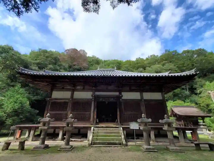 伽耶院の本殿・本堂