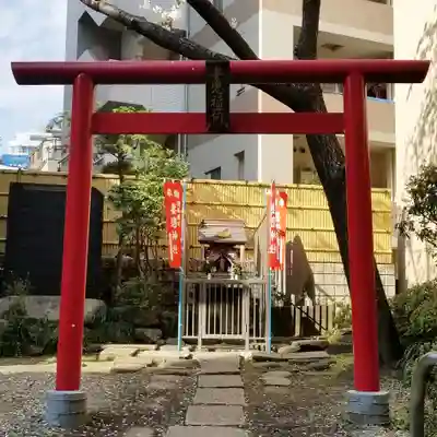 妻戀神社の鳥居
