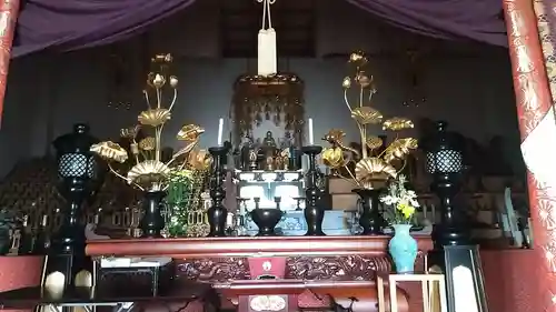 宝陀寺の本殿・本堂