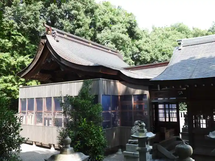 岡神社(滋賀県)