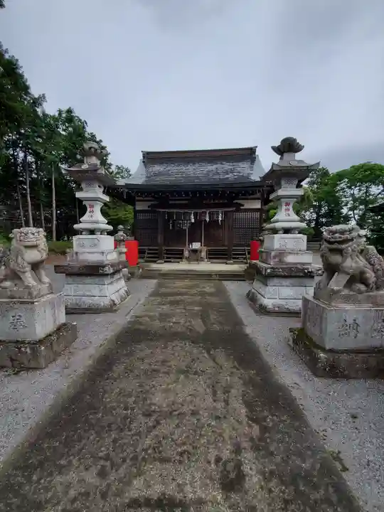 近津神社の本殿・本堂