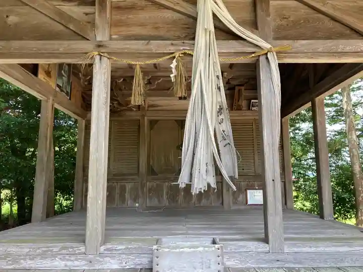 鬼室神社の本殿・本堂
