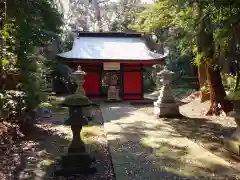 蚕霊神社の本殿