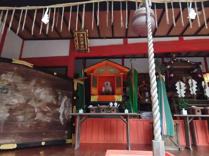 冠稲荷神社の末社・摂社