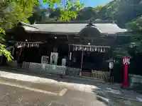 須佐神社・大祖大神社の{uncategorized: "未分類", other: "その他", undefined: "問題あり", building: "その他建物", grave: "お墓", sacred_gate: "鳥居", guardian: "狛犬", statue: "像", buddha: "仏像", history: "歴史", nature: "自然", garden: "庭園", animal: "動物", pagoda: "塔", temizu: "手水舎", mountain_gate: "山門・神門", sanctuary: "本殿・本堂", subordinate: "末社・摂社", art: "芸術", scenery: "景色", jizo: "地蔵", ema: "絵馬", goshuin: "御朱印", omikuji: "おみくじ", items: "授与品その他", amulet: "お守り", goshuincho: "御朱印帳", eats: "食事", festival: "お祭り", votive_dance: "神楽", shichigosan: "七五三参", wedding: "結婚式", experience: "体験その他", initially: "初詣", around: "周辺", anti_infection: "感染症対策"}