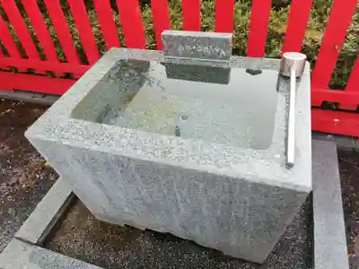 アクアシティお台場神社の手水舎