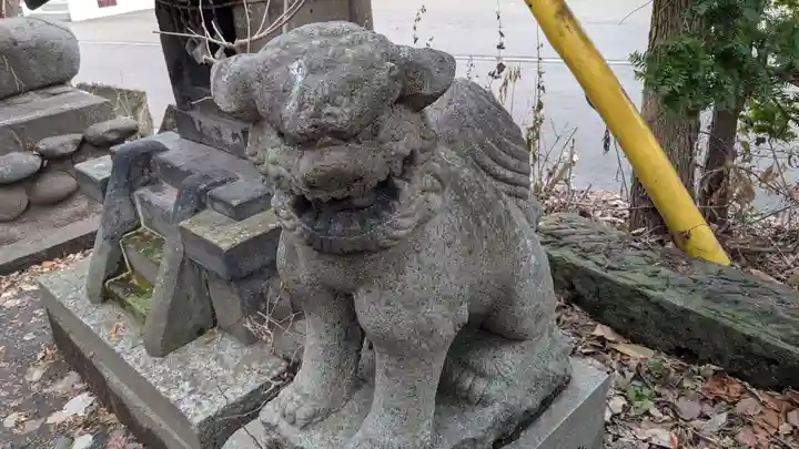 馬頭大神(美山神社跡)の狛犬