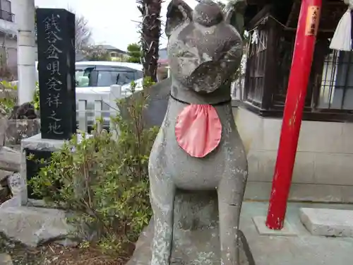 銭谷稲生神社の狛犬