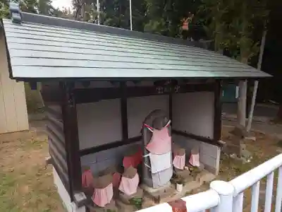 南大沢八幡神社の地蔵