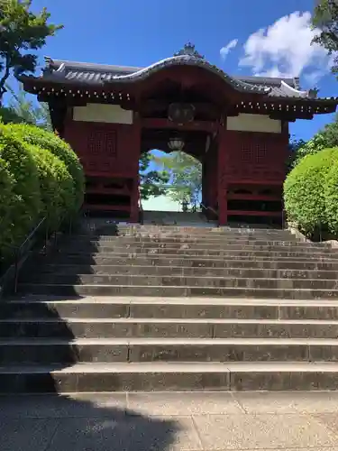 護国寺の山門