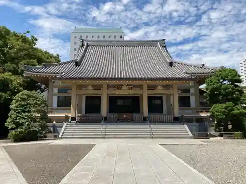 霊巌寺の本殿・本堂