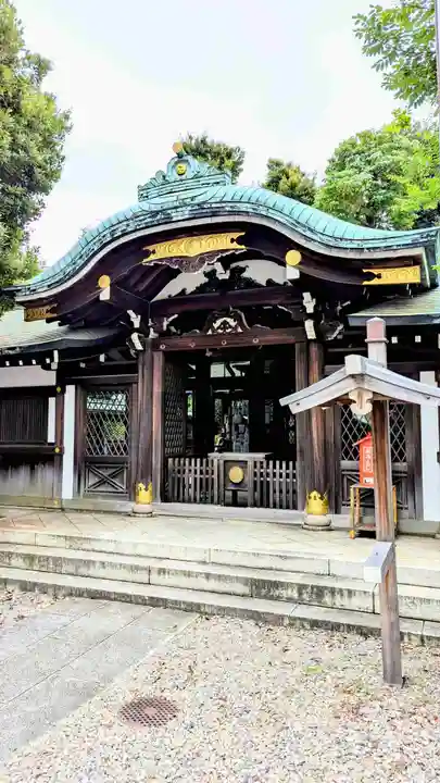 白金氷川神社の本殿・本堂