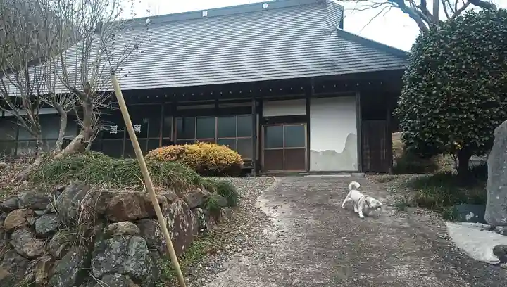延寿寺の本殿・本堂
