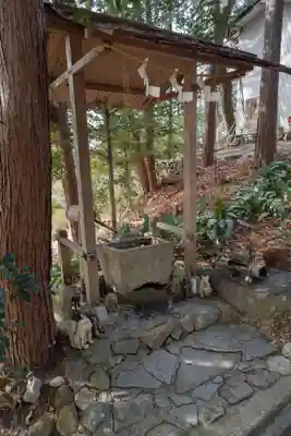 玉野御嶽神社の手水舎