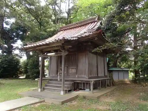 宮村岩部神社の本殿