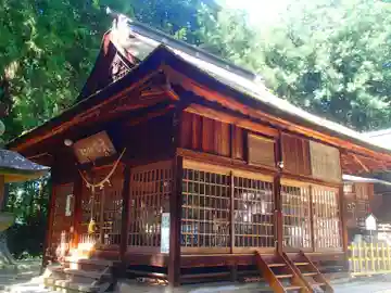 武並神社の本殿・本堂