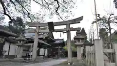 新熊野神社の鳥居