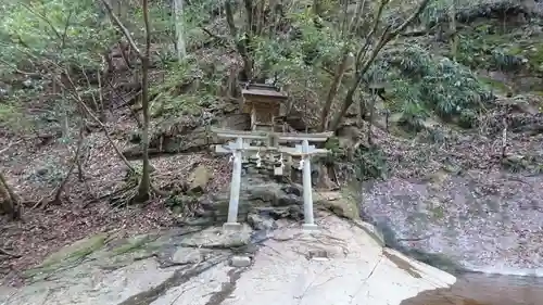 龍鎮神社の鳥居