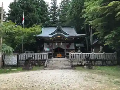 湯泉神社の本殿・本堂