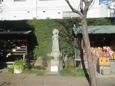 五百羅漢寺(東京都)