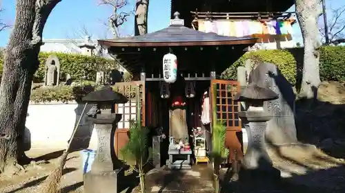 護国寺の本殿・本堂