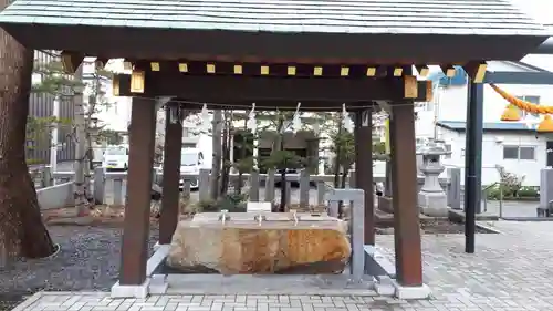 烈々布神社の手水舎