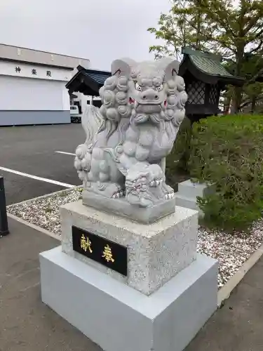 釧路八幡宮の狛犬