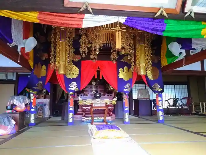 興昌寺の本殿・本堂