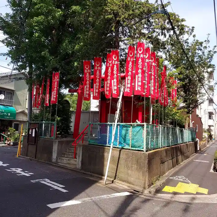 赤稲荷神社のその他建物