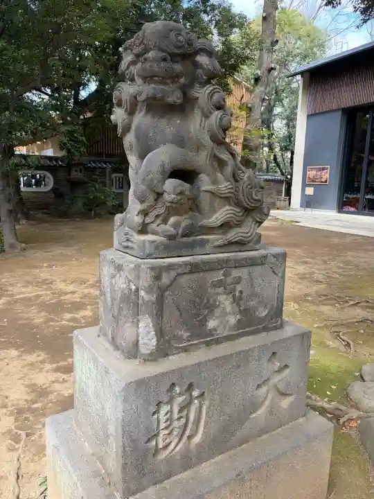 赤坂氷川神社の{uncategorized: "未分類", other: "その他", undefined: "問題あり", building: "その他建物", grave: "お墓", sacred_gate: "鳥居", guardian: "狛犬", statue: "像", buddha: "仏像", history: "歴史", nature: "自然", garden: "庭園", animal: "動物", pagoda: "塔", temizu: "手水舎", mountain_gate: "山門・神門", sanctuary: "本殿・本堂", subordinate: "末社・摂社", art: "芸術", scenery: "景色", jizo: "地蔵", ema: "絵馬", goshuin: "御朱印", omikuji: "おみくじ", items: "授与品その他", amulet: "お守り", goshuincho: "御朱印帳", eats: "食事", festival: "お祭り", votive_dance: "神楽", shichigosan: "七五三参", wedding: "結婚式", experience: "体験その他", initially: "初詣", around: "周辺", anti_infection: "感染症対策"}