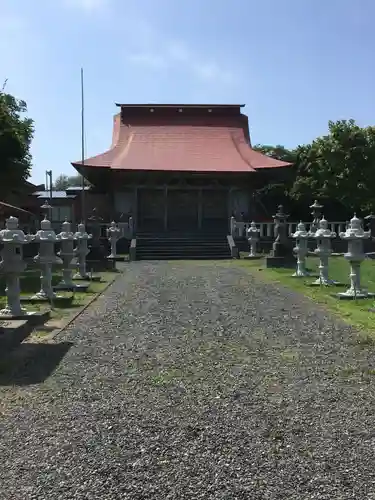 苫前神社の本殿