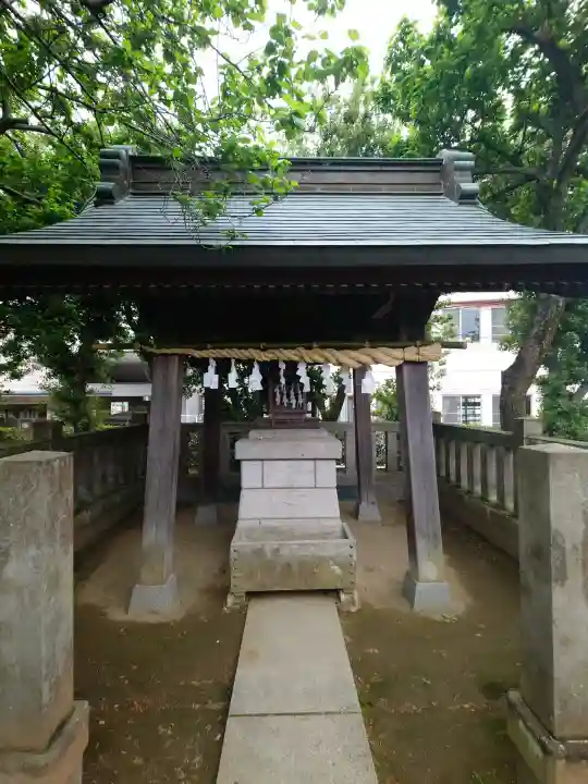 箭弓稲荷神社の{uncategorized: "未分類", other: "その他", undefined: "問題あり", building: "その他建物", grave: "お墓", sacred_gate: "鳥居", guardian: "狛犬", statue: "像", buddha: "仏像", history: "歴史", nature: "自然", garden: "庭園", animal: "動物", pagoda: "塔", temizu: "手水舎", mountain_gate: "山門・神門", sanctuary: "本殿・本堂", subordinate: "末社・摂社", art: "芸術", scenery: "景色", jizo: "地蔵", ema: "絵馬", goshuin: "御朱印", omikuji: "おみくじ", items: "授与品その他", amulet: "お守り", goshuincho: "御朱印帳", eats: "食事", festival: "お祭り", votive_dance: "神楽", shichigosan: "七五三参", wedding: "結婚式", experience: "体験その他", initially: "初詣", around: "周辺", anti_infection: "感染症対策"}