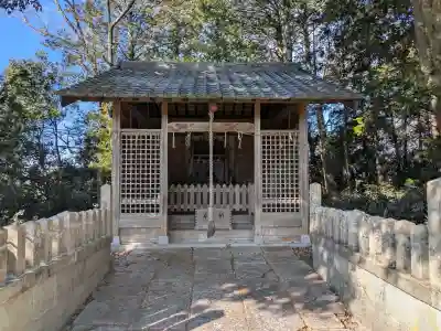 加茂神社の{uncategorized: "未分類", other: "その他", undefined: "問題あり", building: "その他建物", grave: "お墓", sacred_gate: "鳥居", guardian: "狛犬", statue: "像", buddha: "仏像", history: "歴史", nature: "自然", garden: "庭園", animal: "動物", pagoda: "塔", temizu: "手水舎", mountain_gate: "山門・神門", sanctuary: "本殿・本堂", subordinate: "末社・摂社", art: "芸術", scenery: "景色", jizo: "地蔵", ema: "絵馬", goshuin: "御朱印", omikuji: "おみくじ", items: "授与品その他", amulet: "お守り", goshuincho: "御朱印帳", eats: "食事", festival: "お祭り", votive_dance: "神楽", shichigosan: "七五三参", wedding: "結婚式", experience: "体験その他", initially: "初詣", around: "周辺", anti_infection: "感染症対策"}