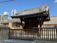 宝泰寺の山門・神門
