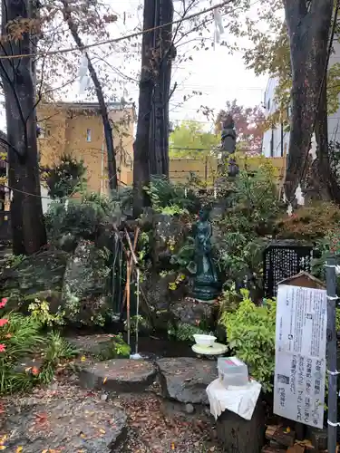 秩父今宮神社の庭園