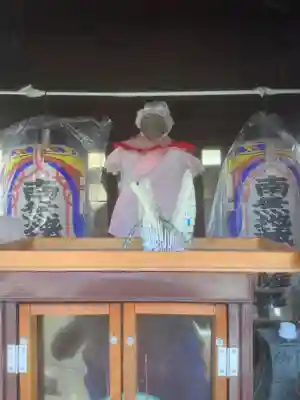 四ツ山地蔵堂の地蔵