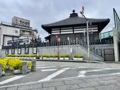 成田山　薬師堂（旧本堂）の{uncategorized: "未分類", other: "その他", undefined: "問題あり", building: "その他建物", grave: "お墓", sacred_gate: "鳥居", guardian: "狛犬", statue: "像", buddha: "仏像", history: "歴史", nature: "自然", garden: "庭園", animal: "動物", pagoda: "塔", temizu: "手水舎", mountain_gate: "山門・神門", sanctuary: "本殿・本堂", subordinate: "末社・摂社", art: "芸術", scenery: "景色", jizo: "地蔵", ema: "絵馬", goshuin: "御朱印", omikuji: "おみくじ", items: "授与品その他", amulet: "お守り", goshuincho: "御朱印帳", eats: "食事", festival: "お祭り", votive_dance: "神楽", shichigosan: "七五三参", wedding: "結婚式", experience: "体験その他", initially: "初詣", around: "周辺", anti_infection: "感染症対策"}